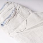 ホワイトジーンズの洗い方や注意点！白さを保つ秘訣は洗剤！？