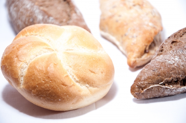 パン屋のパンはいつまで食べられる カビの見分け方は 40代女性主婦の悩み